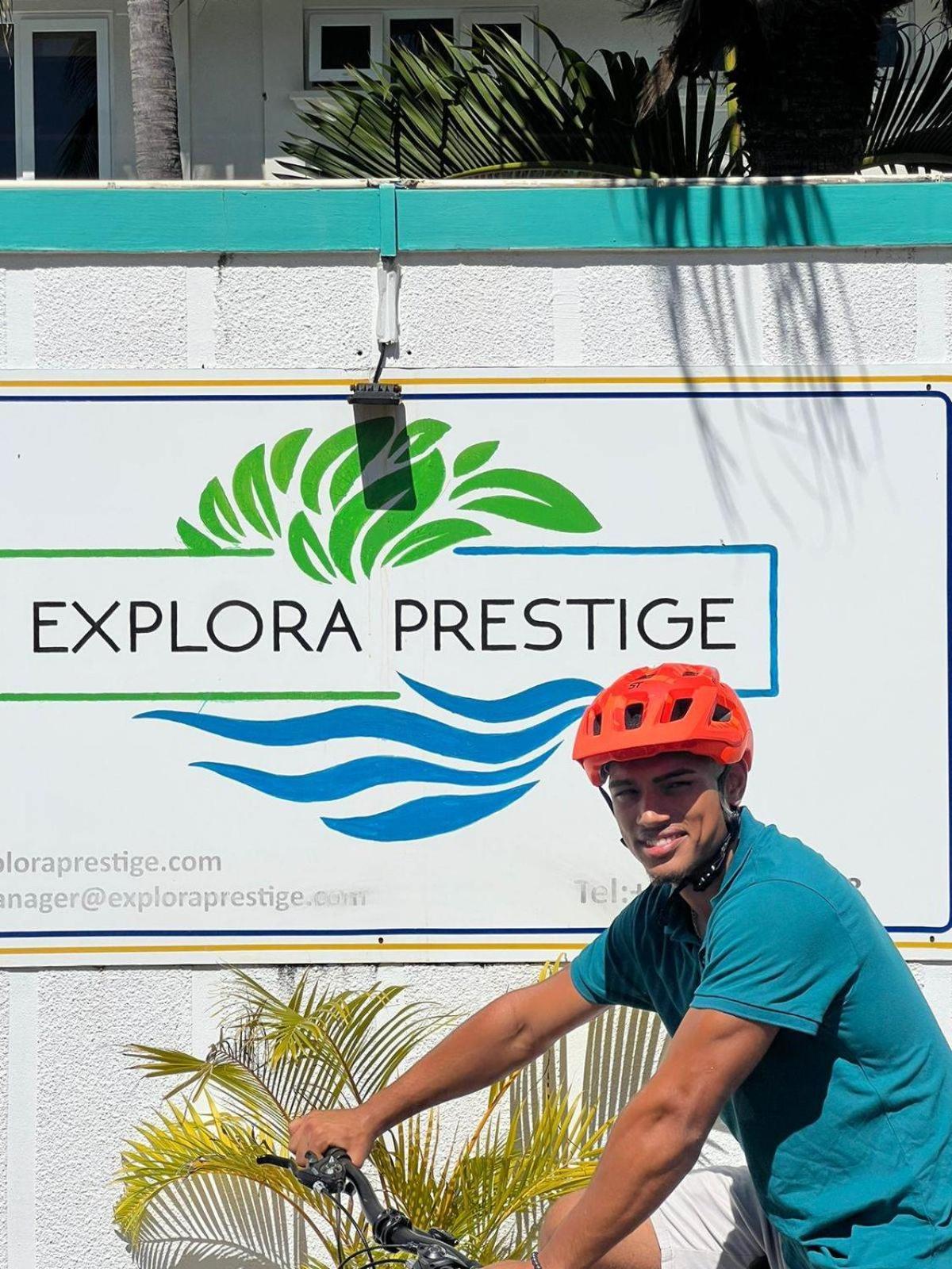 ブルー・ベイ Explora Prestige Bed & Breakfast エクステリア 写真